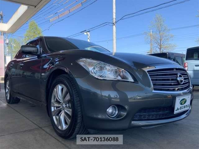 Nissan FUGA 2014-07 6905726-3