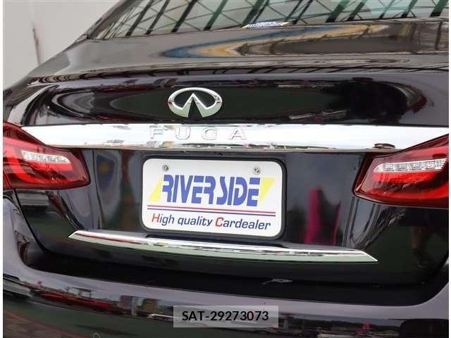 Nissan FUGA 2017-05 6993816-25