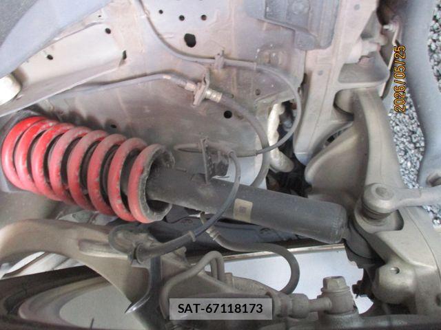 Nissan FUGA 2017-08 7058684-18