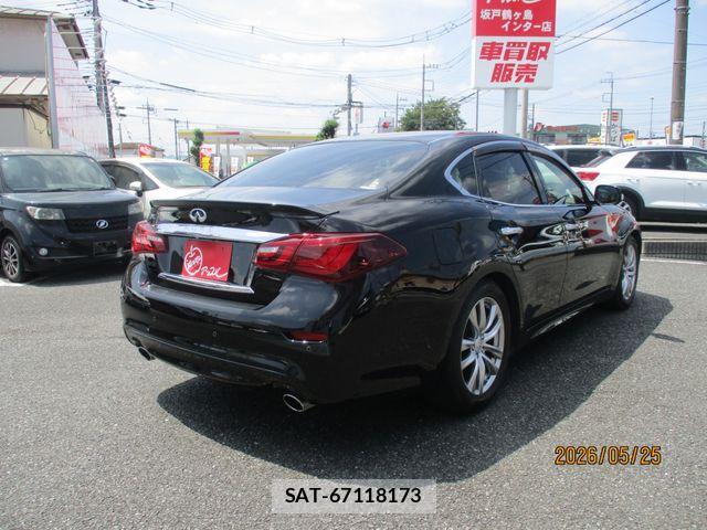 Nissan FUGA 2017-08 7058684-2