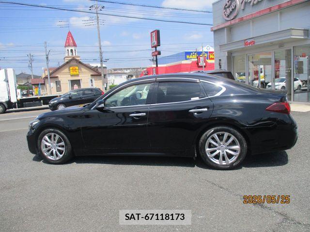 Nissan FUGA 2017-08 7058684-7