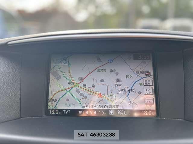 Nissan FUGA 2010-05 7218990-3