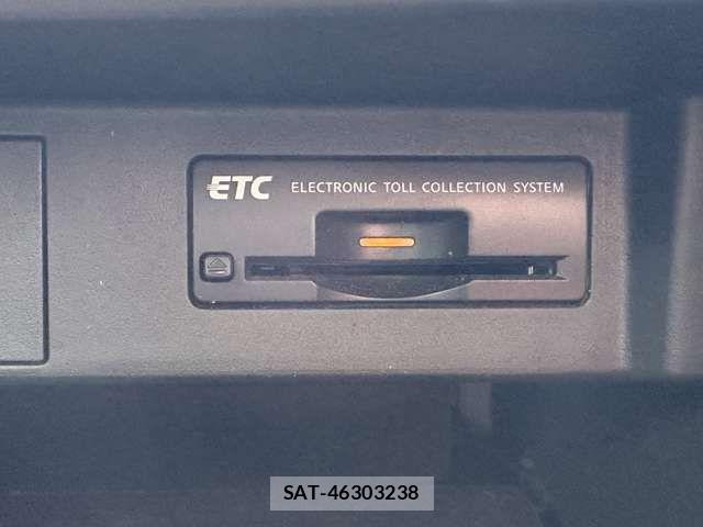 Nissan FUGA 2010-05 7218990-4
