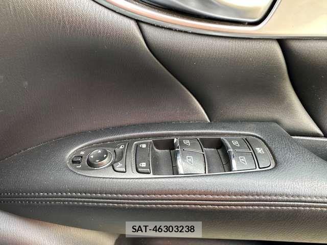 Nissan FUGA 2010-05 7218990-5
