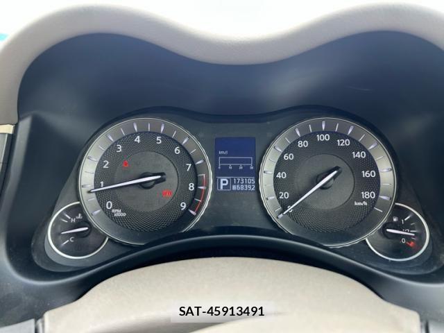 Nissan FUGA 2010-05 7218988-12
