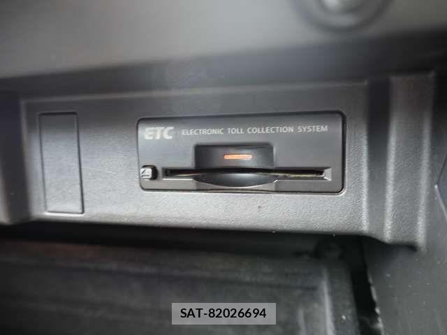 Nissan FUGA 2015-08 7218991-12