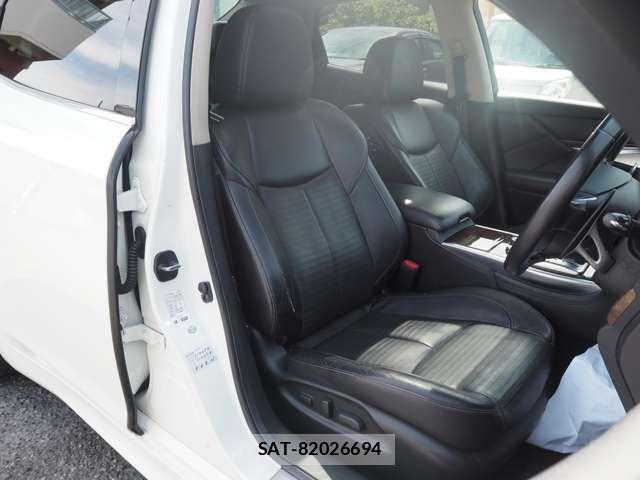 Nissan FUGA 2015-08 7218991-7