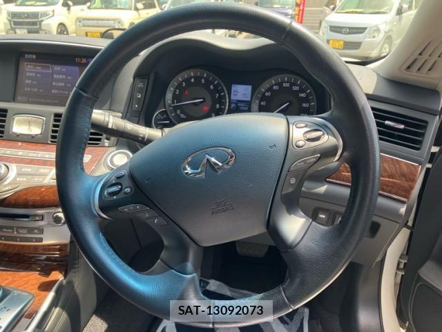 Nissan FUGA 2019-01 7218998-13
