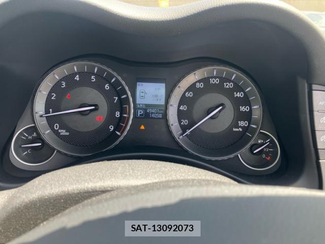 Nissan FUGA 2019-01 7218998-15
