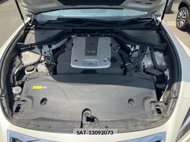 Nissan FUGA 2019-01 7218998-22
