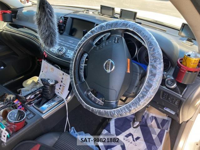 Nissan FUGA 2008-03 7218987-10