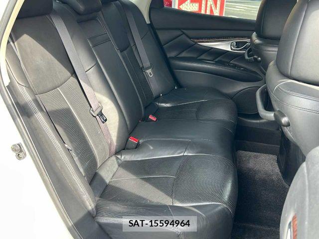 Nissan FUGA 2009-11 7218995-15