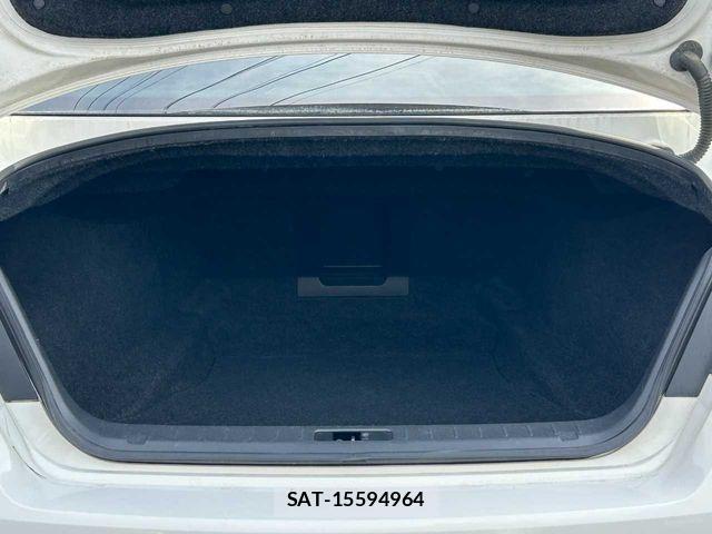 Nissan FUGA 2009-11 7218995-16