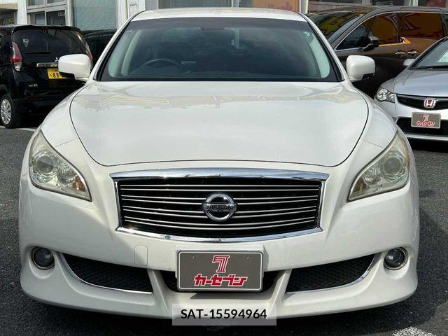 Nissan FUGA 2009-11 7218995-19