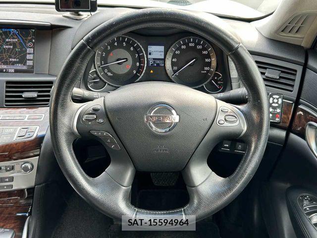 Nissan FUGA 2009-11 7218995-2