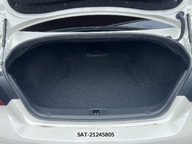 Nissan FUGA 2022-07 7271952-20