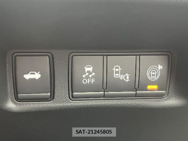 Nissan FUGA 2022-07 7271952-22