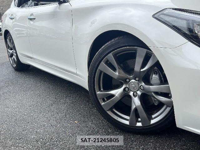 Nissan FUGA 2022-07 7271952-26