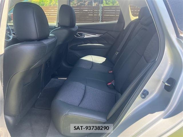 Nissan FUGA 2015-04 7327236-28