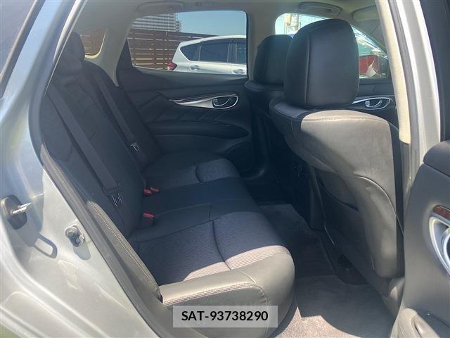 Nissan FUGA 2015-04 7327236-29