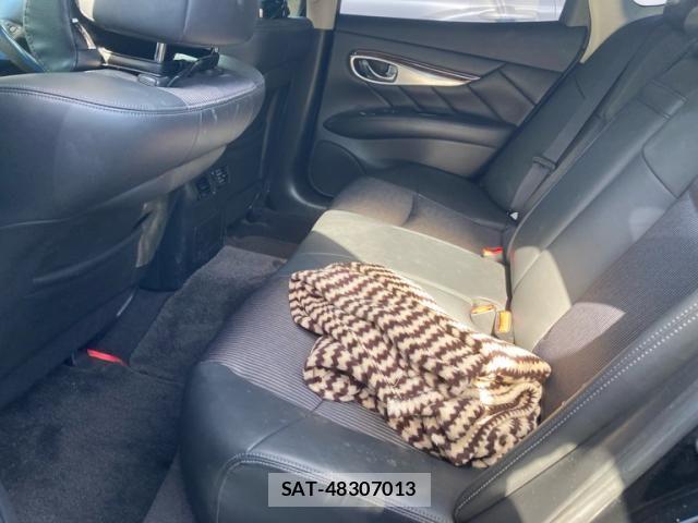 Nissan FUGA 2011-02 7327238-12