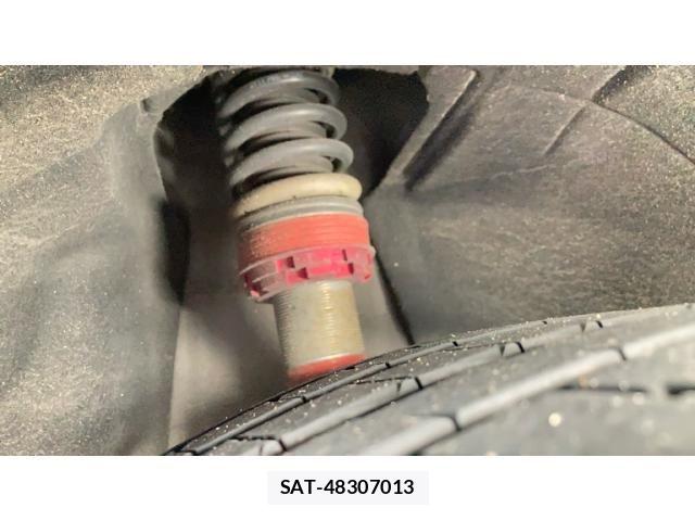 Nissan FUGA 2011-02 7327238-27