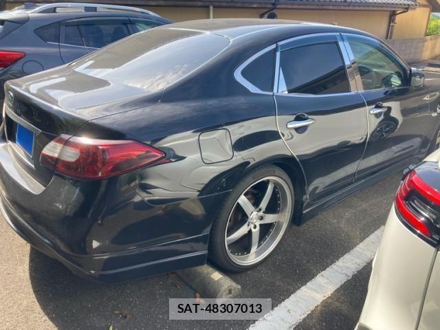 Nissan FUGA 2011-02 7327238-3