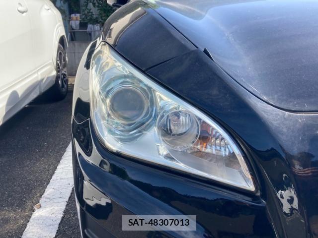 Nissan FUGA 2011-02 7327238-6