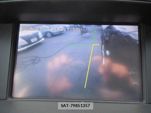 Nissan FUGA 2014-09 7357890-15