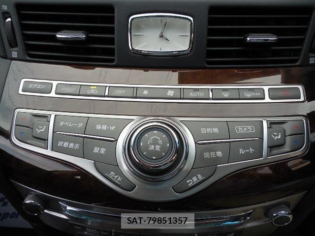Nissan FUGA 2014-09 7357890-16