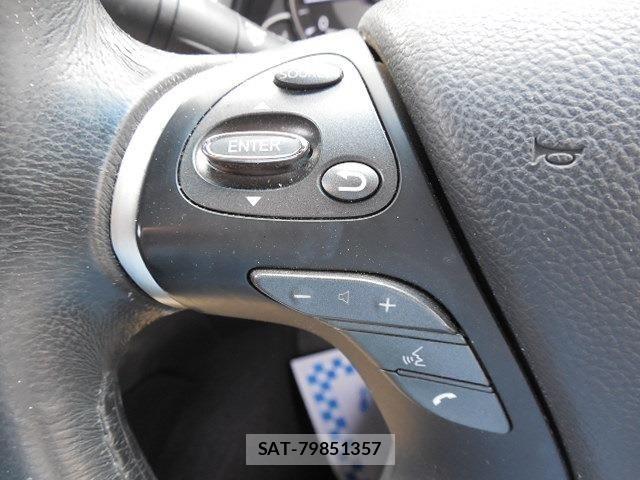 Nissan FUGA 2014-09 7357890-23