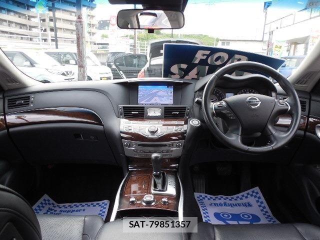 Nissan FUGA 2014-09 7357890-5