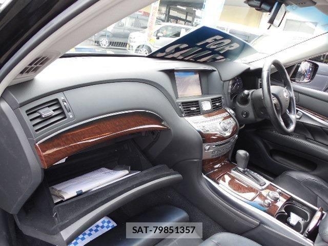 Nissan FUGA 2014-09 7357890-7