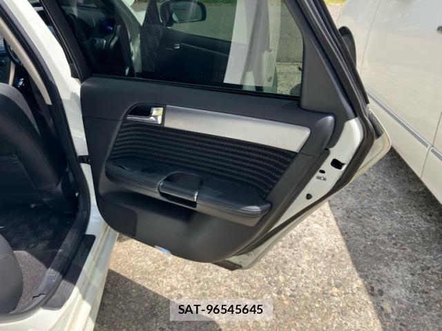 Nissan FUGA 2005-03 7392251-19