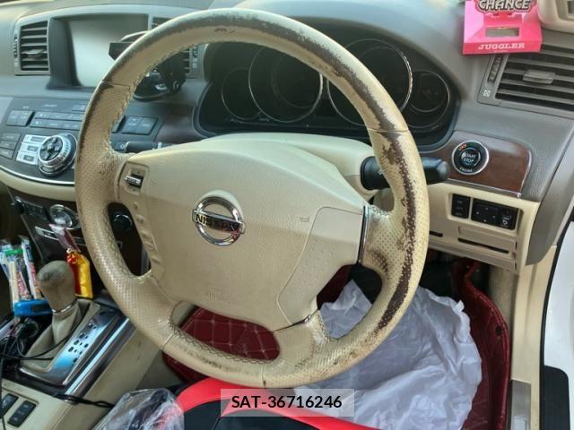 Nissan FUGA 2008-05 7392253-18