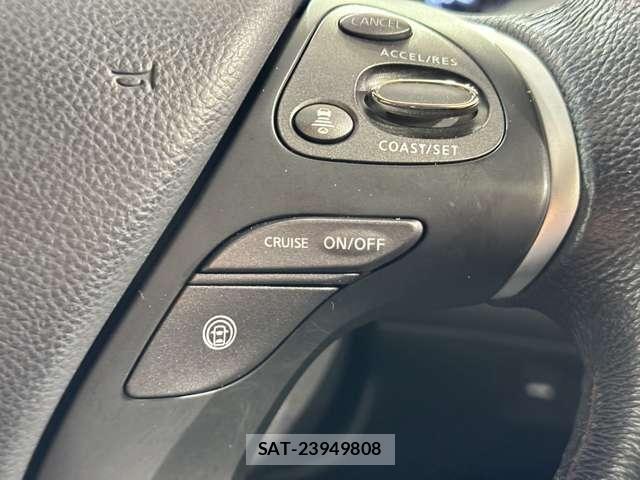 Nissan FUGA 2019-03 7500704-12