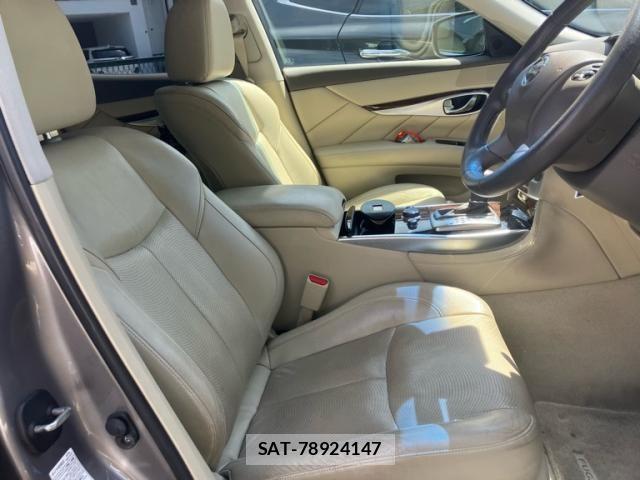 Nissan FUGA 2011-09 7508718-10