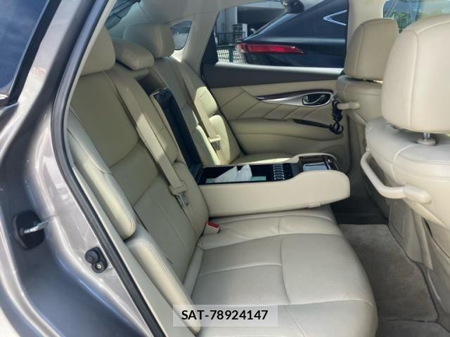 Nissan FUGA 2011-09 7508718-11