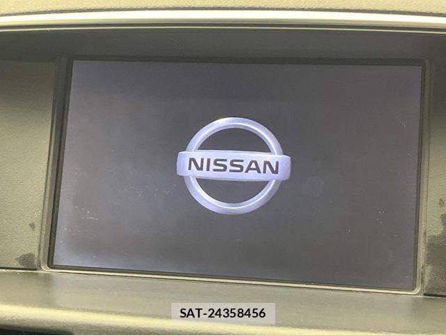 Nissan FUGA 2011-07 7616758-2