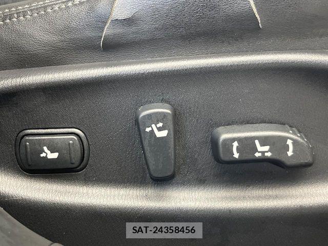 Nissan FUGA 2011-07 7616758-5