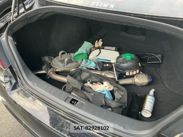 Nissan FUGA 2010-04 7616760-9