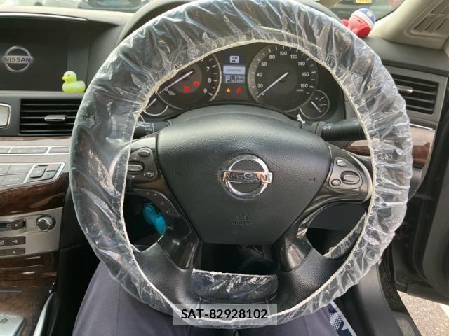 Nissan FUGA 2010-04 7616760-17