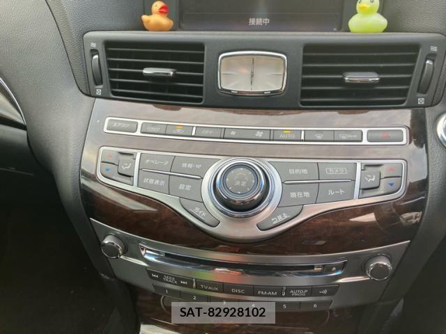 Nissan FUGA 2010-04 7616760-19