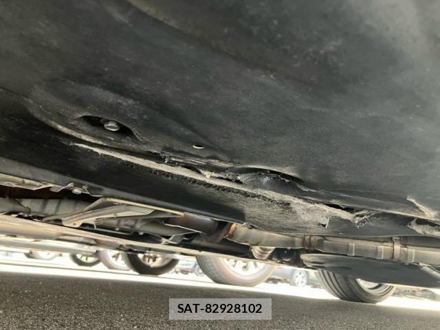 Nissan FUGA 2010-04 7616760-27