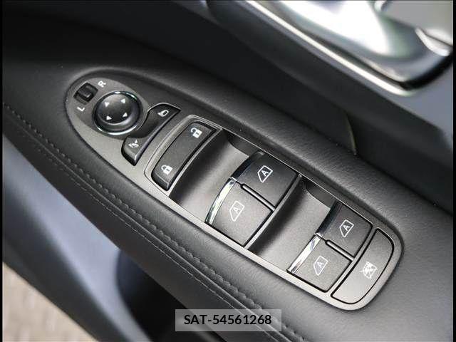 Nissan FUGA 2021-07 7723633-18