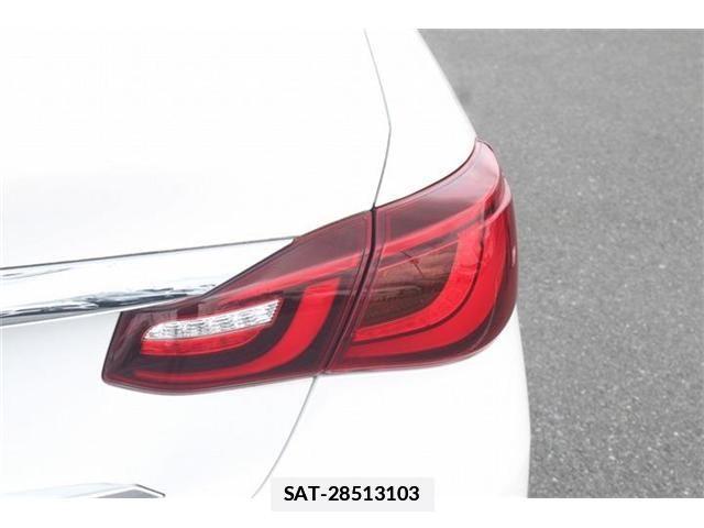Nissan FUGA 2016-08 7723638-11