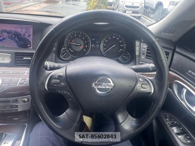 Nissan FUGA 2012-07 7723637-10