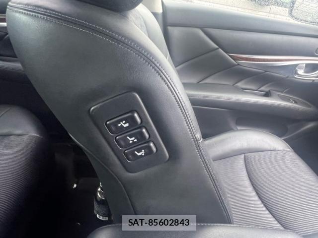 Nissan FUGA 2012-07 7723637-14