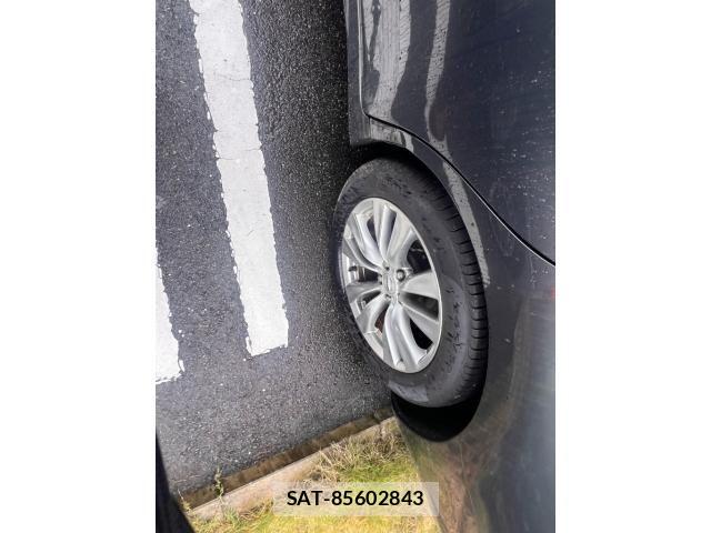 Nissan FUGA 2012-07 7723637-3