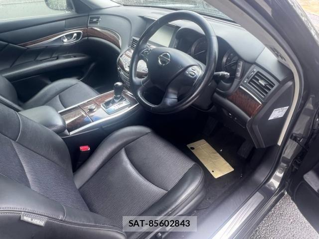 Nissan FUGA 2012-07 7723637-5